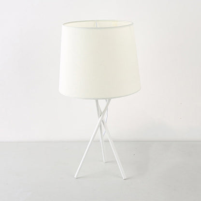 Lampe de table minimaliste à éclairage de nuit abat-jour tissu