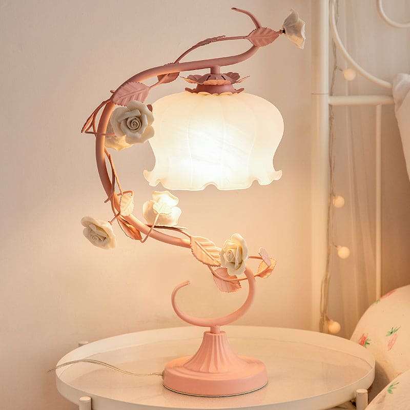 Lampada da tavolo charme campagna con fiore in ceramica