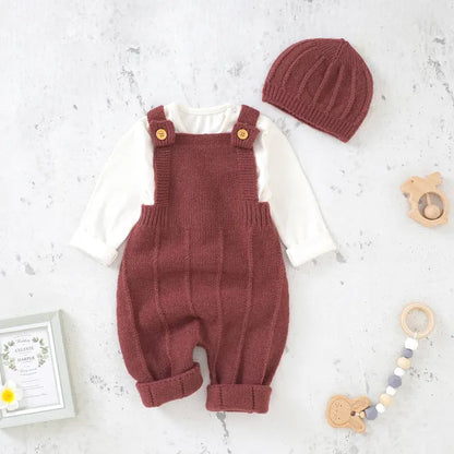 Completo e cappellino per neonato morbido