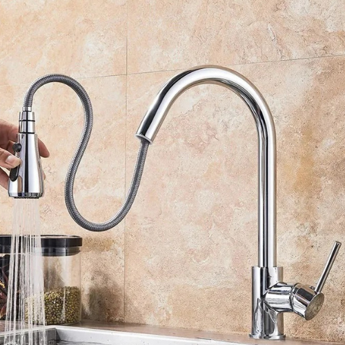 Rubinetteria cucina con doccetta regolabile