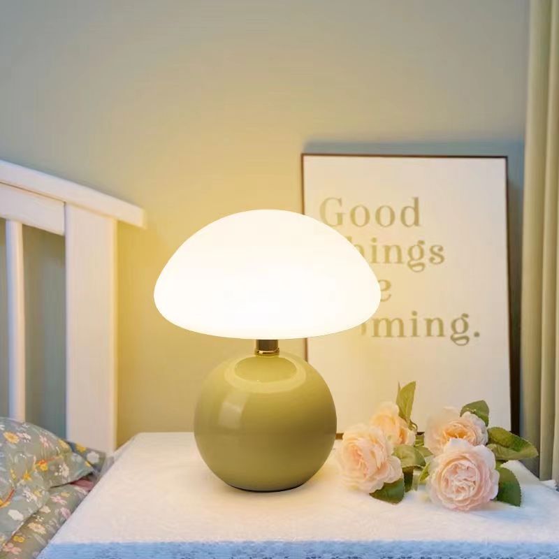 Lampe champignon design française LED