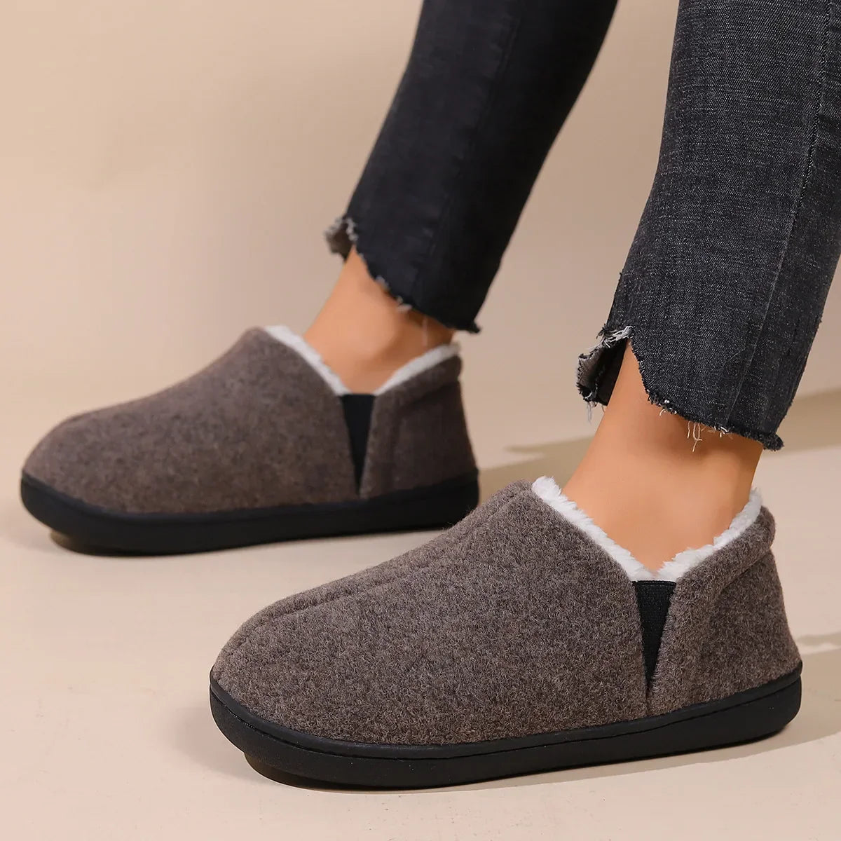 Pantoufles moelleuses en fourrure chaude coordonnante