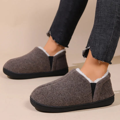 Pantoufles moelleuses en fourrure chaude coordonnante