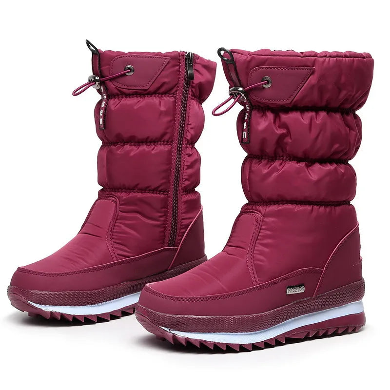 Bottes à plate-forme en cuir synthétique élégantes