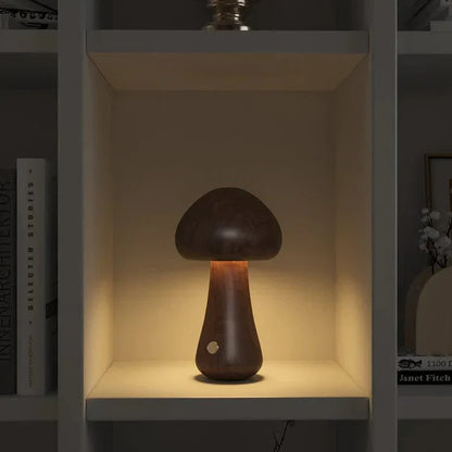Lampada Fungus in legno naturale