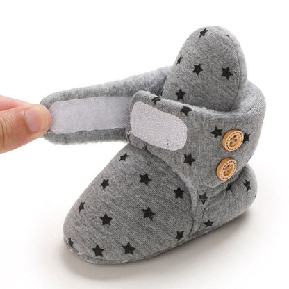 Chaussons bébé en polaire à fermeture scratch